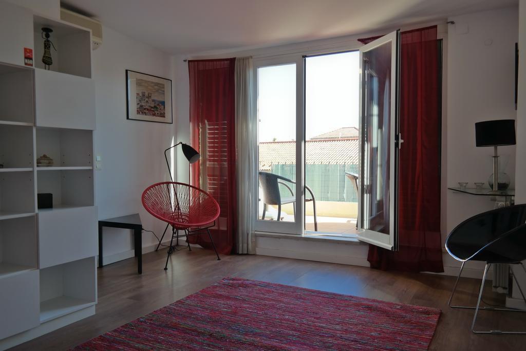 Terrace View In Chiado Lisboa